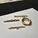 Monet Lot Of 4 Gold Tone All Signed Brooch Pins Avon Napier 2  Photo 0