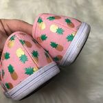 American Eagle AEO pink canvas shoes w/ gold pineapples size 7.5 Photo 2