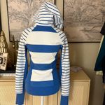 Lululemon  Scuba Hoodie II in Stroll Stripe Pipe Dream Blue White Size 2 Photo 4