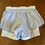 Varley Fresno Shorts. Size XS. Photo 3