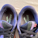 Brooks  Adrenaline GTS 22 Running Sneakers Photo 4