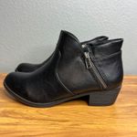 Sun + Stone Abby Short Ankle Boot Bootie Womens Size 5 Black Faux Leather NEW Photo 1