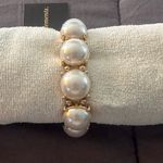 Bold Elements  women’s white simulated pearl round stretch bracelet NEW Photo 1