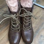 Heeled boots Size 7.5 Photo 2