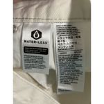 Levi's  women's white high waisted mom jean shorts, silver tab. Size 33 Photo 5