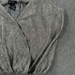 Rue 21 Silver Metallic Crop Top Size Medium V-neck Faux Wrap Spaghetti Strap Y2k Photo 2