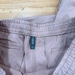 Vuori Women's Vintage Ripstop Pant in Dogwood Size Large Pull on Drawstring Photo 5