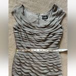 Adrianna Papell  Women’s Dress Gray‎ Tiered Ruffle Short Sleeve Formal Size 6 Photo 9