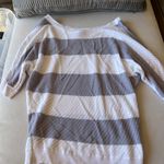 EXPRESS Sweater Photo 1