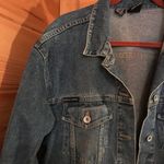 DKNY AMAZING VINTAGE BLUE DARK WASH JEANS LOGO SPELLOUT GRAPHIC BUTTON UP DENIM JACKET Photo 3
