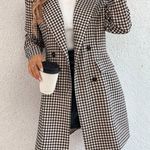 SheIn Oversized Black And White Jacket Photo 0