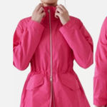 Athleta  Westerly Rain Wind Jacket Womens Size Medium Hot Pink Barbiecore Active Photo 0