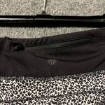 Athleta 5" Run Short Womens 2XS Black White Leopard Stretch Zip Pocket Pull-On Photo 4