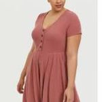 Torrid Plus size 2X ribbed Button Front V Neck Rose Pink Short Sleeve Pockets Photo 1