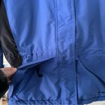 L.L.Bean  Women’s Hooded Parka Blue and Black Size Medium Regular Photo 8