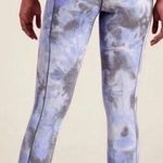 Athleta  Salutation Stash Pocket II Capri Leggings Tie Dye Merri Perri Size M Photo 1