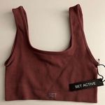Set Active Box Cut Sports Bra Photo 1