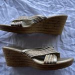 Italian Shoemakers Women’s Size 8 Brown Fabric Wedge Sandals Slip On 3” Heel Photo 0