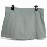Lululemon  pace rival mint green skirt size 8 Photo 3