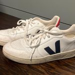 VEJA  V-10 Low-Top Sneakers Navy White Red Photo 0