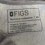 FIGS  Size XS Gray Scrub Top Short Sleeve Uniform Nurse Doctor Medical Tech Photo 4