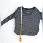 American Eagle  Soft & Sexy V-Neck Long Sleeve Tee Grey White Stripes Size Small Photo 11