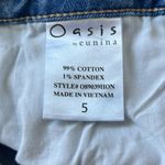 Oasis by eunina Jeans Light Washed Distressed Ripped Juniors Size 5 Photo 8