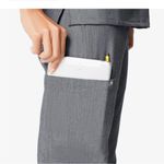 FIGS NWT  Kade cargo scrub pants graphite grey XXL Photo 1