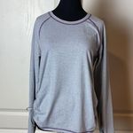 LUCY LONG SLEEVE PURPLE MINI STRIPE ATHLETIC LONG SLEEVE Size M Photo 2