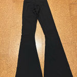 Aerie  Crossover Flare Leggings Photo 1