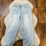 Petal and Pup Petal &‎ Pup Light Wash Asymmetrical Button Fly Denim Jeans Women's 0 Raw Hem Photo 2