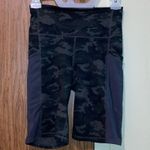 Fabletics PowerHold Camo High Waist Biker Shorts Women Size XXS/XS Photo 0