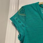 No Boundaries  Size S Turquoise V Neck Sheer Lace Mesh Back Short Sleeve T Shirt Photo 2