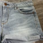 Jessica Simpson  railroad stripe rolled cuff shorts Photo 2