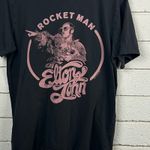 Chaser   Elton John Rocket Man Tee size L Photo 5