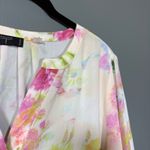 Tahari Pale Yellow Romantic Pastel Floral Coquette Top - 1X - Women's Plus Size Photo 1