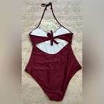 Cupshe One-piece swimsuit in size s •  Photo 1
