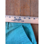 Old Navy Everyday Shorts Casual Chino Style Green Shorts Size 2 Photo 4