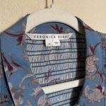 Veronica Beard ‎ Bohemian Floral Blouse Top Size 10 in Blue Cream Button Down Photo 2