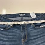 Denizen from Levi's Denizen from Levi’s modern boot cut waist 31 length 30 very well taken care of Photo 5