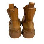 Farm Rio  Women's Tan Lug sole Chelsea Boots Size 9 Photo 5