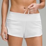 Lululemon NWT!  Speed Up Shorts Size 8 Regular WHITE New With Tags NWT RARE Photo 4