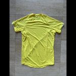 Augusta Sportswear  Women's Athletic Top Moisture Management V Neck Yellow Size S Photo 2