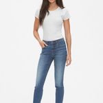 Gap Light Wash  Mid Rise TrueDepth Skinny Jean Photo 0