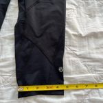Lululemon Black athletic spandex Photo 2