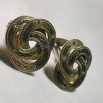 Damascene Spain Love Knot Vintage Gold Tone Ornate Clip On Earrings Etched Photo 7