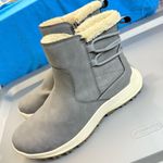 Khombu  Sarah Boots Women's Gray Ankle Boot Bootie Photo 3