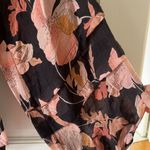 FATE. Beautiful Floral Top by perfect for Fall Photo 10