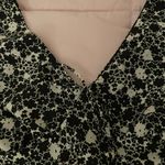 EXPRESS  World Brand black & white floral summer vacation beach dress, size 5 Photo 3