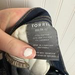 Torrid  Luxe bootcut mid rise jeans dark wash size 26T Photo 7